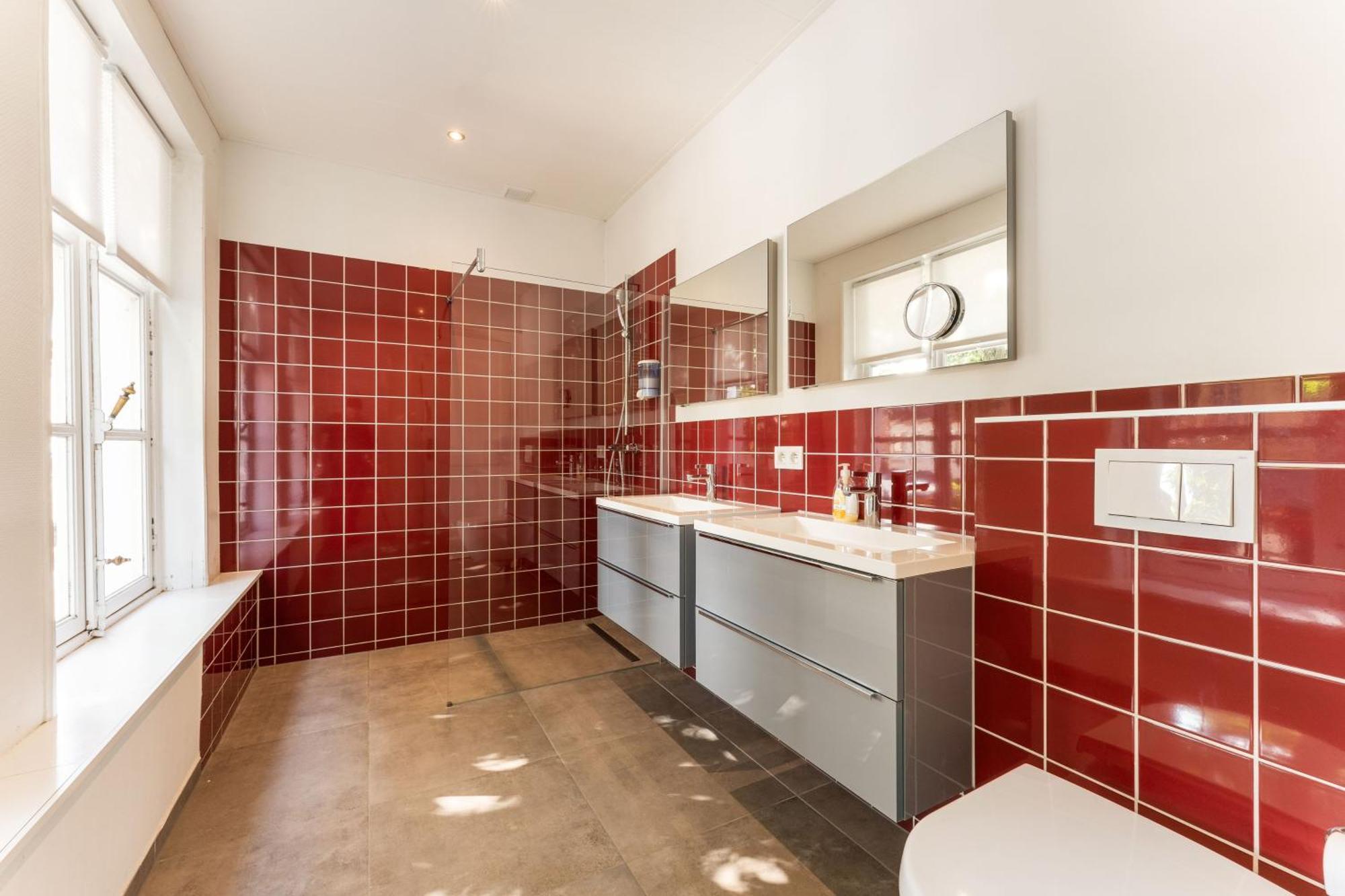 ברוז' Lake Suites מראה חיצוני תמונה