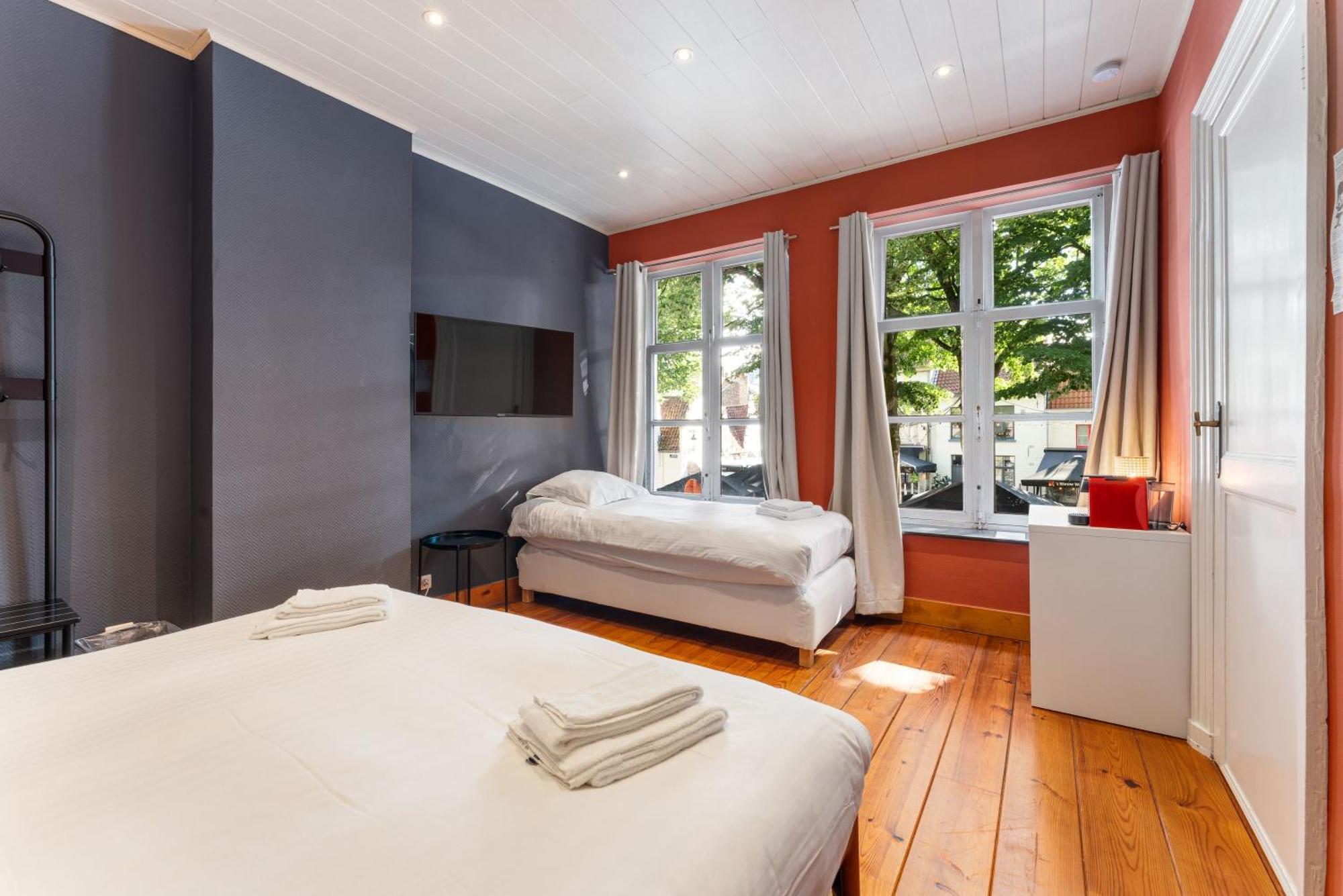 ברוז' Lake Suites מראה חיצוני תמונה