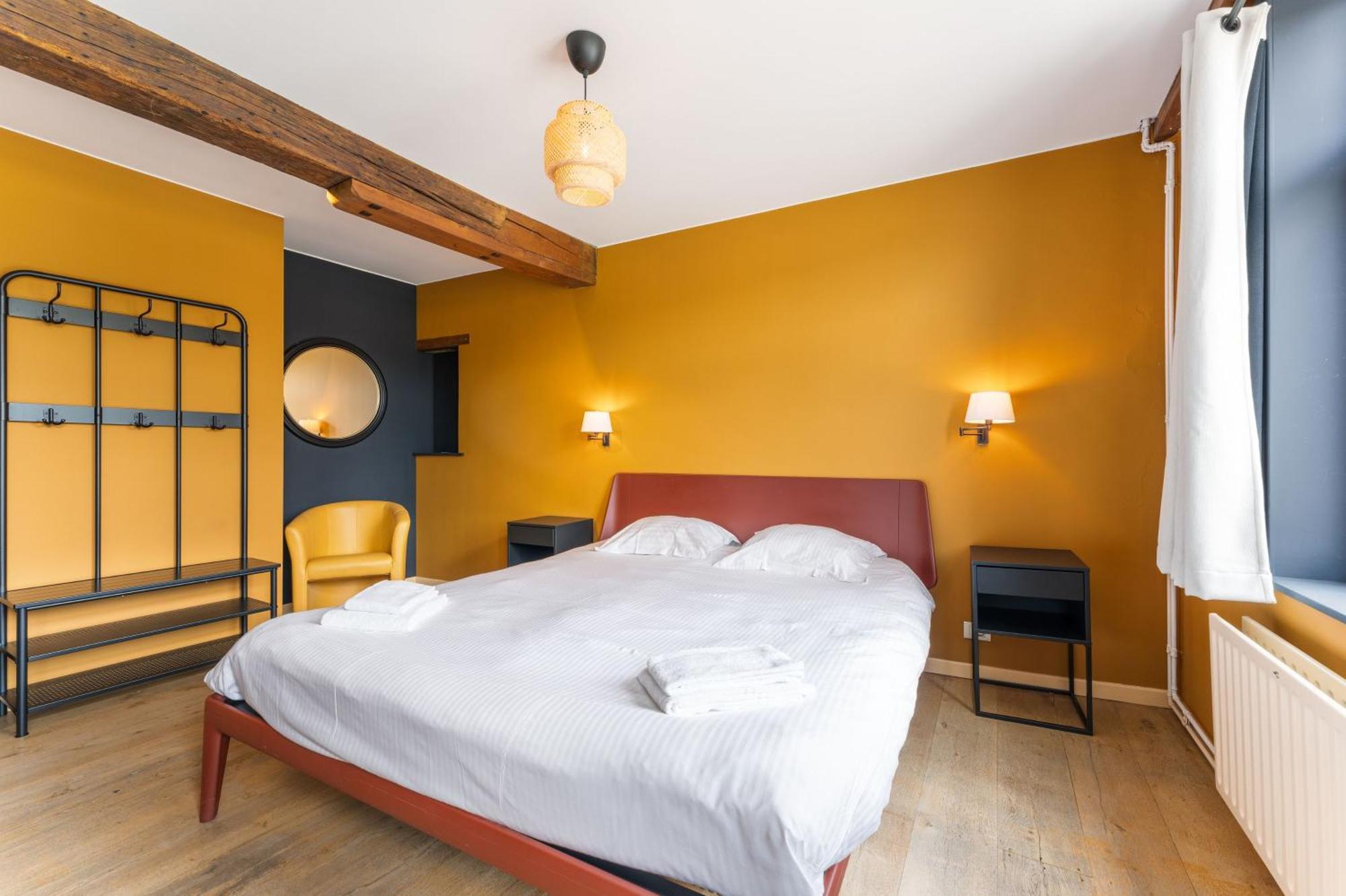 ברוז' Lake Suites מראה חיצוני תמונה